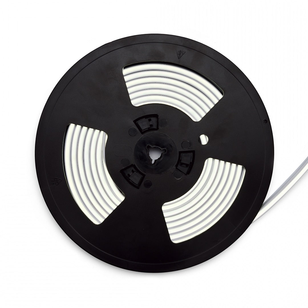 LED NEON - Koud Wit - 6x12mm - 126 led/m - 24V - 5 meter LED NEON - Koud Wit - 6x12mm - 126 led/m - 24V - 5 meter